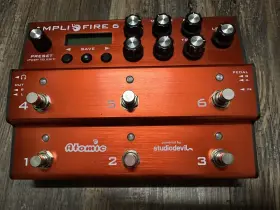 571220044397 ATOMIC Amplifire Guitarmodeler Effects Pedal Amp