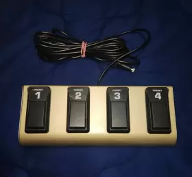 FS-114 BEHRINGER Pedal Switch Controller Preset Buttons