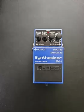 SY-1 BOSS Guitar Synthesizer Stomp Pedal