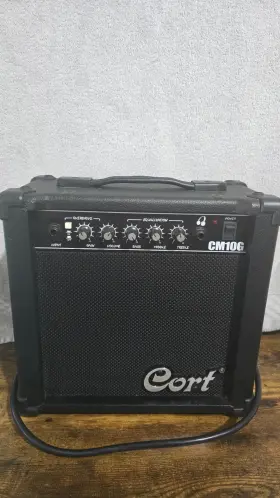 CM10G CORT Electric Guitar Amp