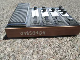 12-011 ELEKTRONIKA Soviet Ussr Guitar Fx Pedals Looks Great