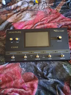 A12305246600209 HEADRUSH Core Guitar Effect Amp Modeler Vocal