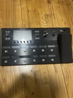 21HDF1V6626000368 LINE 6 Helix Floor Effects Guitar Pedal