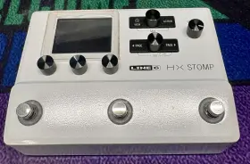 59-00-0215-5 LINE 6 Hx Stomp Effects Processor Pedal Electric