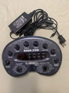 614252030915 LINE 6 Bass Podmodeler Box Effects Amp Modeler #3