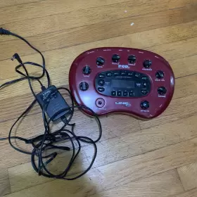 614252035613 LINE 6 Xt Guitar Effect Pedal