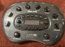 BDX1P5501003512 LINE 6 Bass Xt Guitar Effects Processor