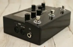 UL6HXS08162024 LINE 6 Hx Stomp #3