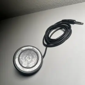 LWS21 LIVEWIRE Latching Footswitch #3