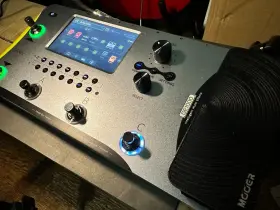 GE1000 MOOER Guitar Effects Pedal Dual Chains Processor