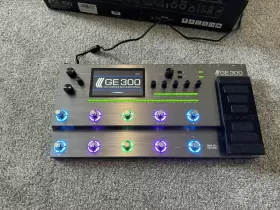 GE300 MOOER Effects Processor