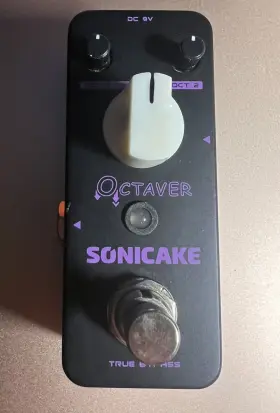 QSS-19 SONICAKE Octaver Mini Pedal
