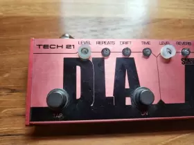 484653 TECH21 Richie Kotzen Rig Effects Pedal #3