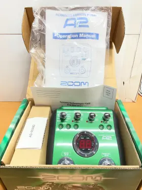 451526000591 ZOOM Acoustic Pedal Guitar Effect Box