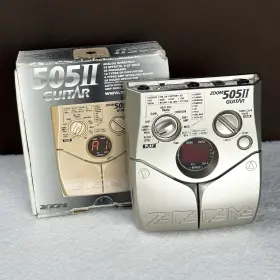 505IICG-US ZOOM Guitar Effects Processor Pedal Unit Box