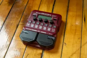 689994357552 ZOOM Bass Effects Processor Pedal #2