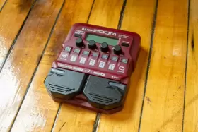 689994357552 ZOOM Bass Effects Processor Pedal #3