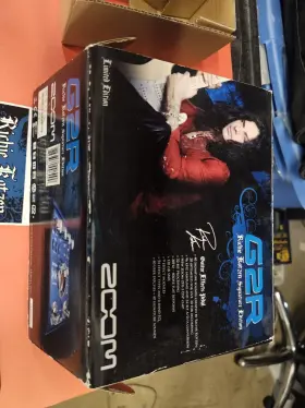 884354008000 ZOOM Richie Kotzen Box Poster #2