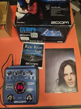 884354008000 ZOOM Richie Kotzen Box Poster