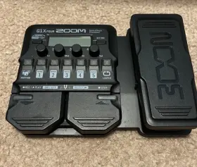 G1XFOUR ZOOM Digital Effects Processor Pedal Looper Electric